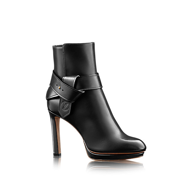 louis-vuitton-belted-ankle-boot-shoes--A8DQ1IPC02_PM2_Front view